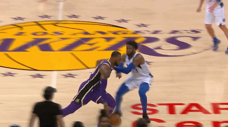 堂安律：踢巴西时我们展现出不错的临场应变与战术水准（堂安律：战巴西一役，我们展现了出色的临机调整与战术执行力）