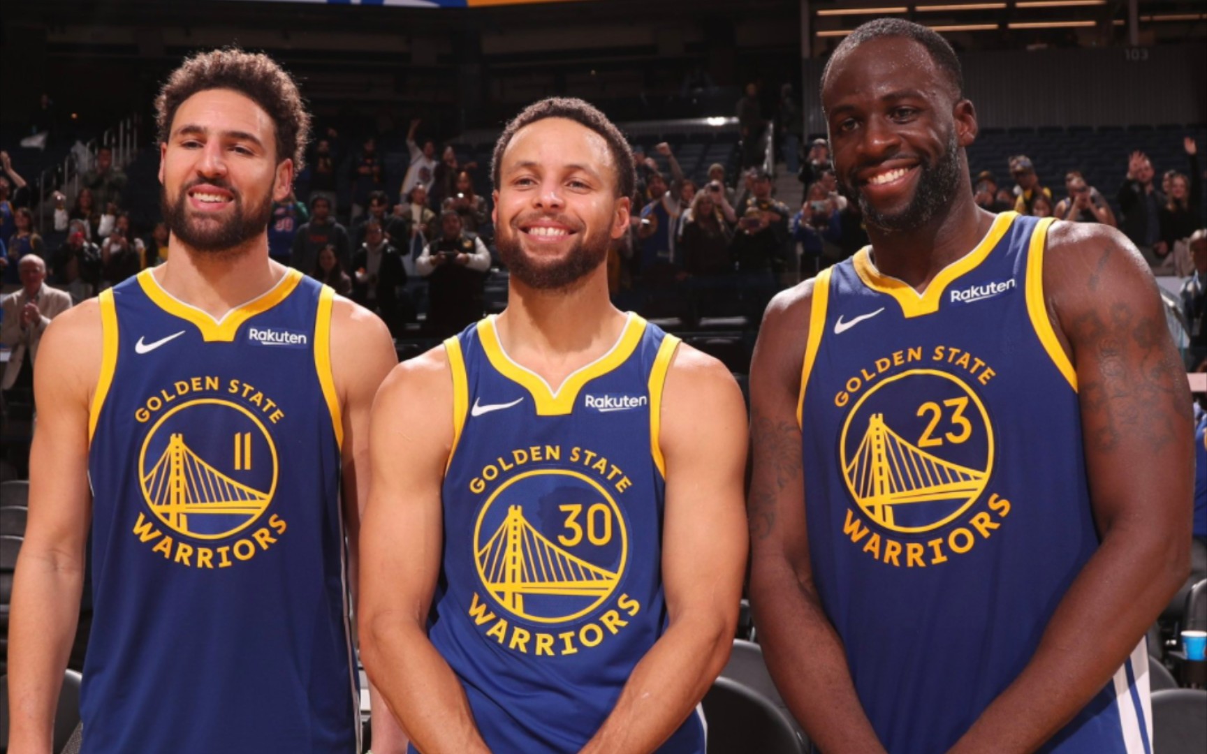 基米希打入生涯首粒欧冠乌龙，拜仁上次欧冠乌龙由阿拉巴打入（基米希首次在欧冠自摆乌龙，拜仁上一次欧冠乌龙由阿拉巴制造）