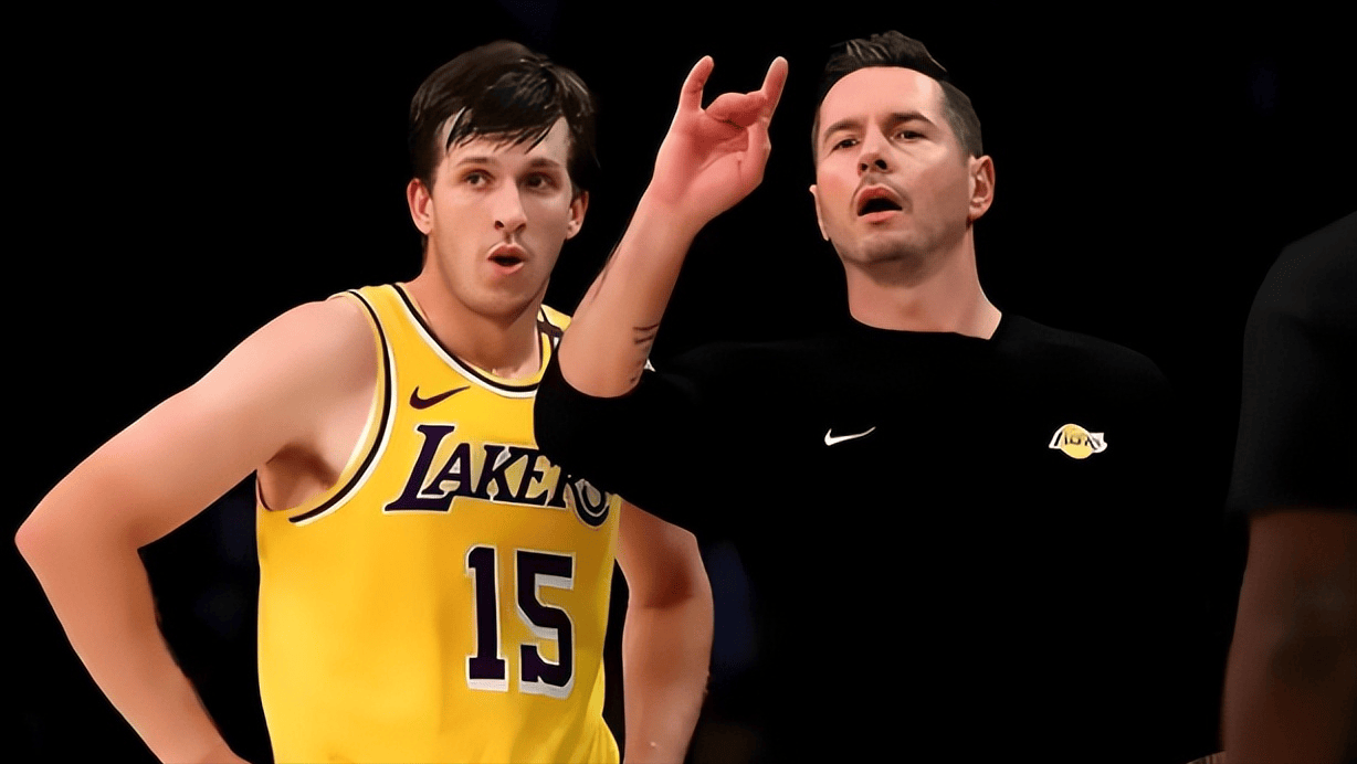 史上最佳球员？埃弗拉：每个人都有偏好，我选择C罗而非梅西（GOAT之争，埃弗拉：各有所爱，我更倾向C罗而非梅西）