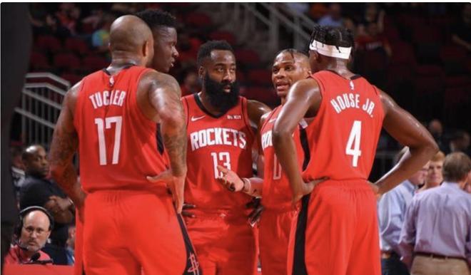 安永佳：赛季结束心情开心，希望明年表现更上一层楼（安永佳：赛季收官心情愉悦，期待明年更进一步）