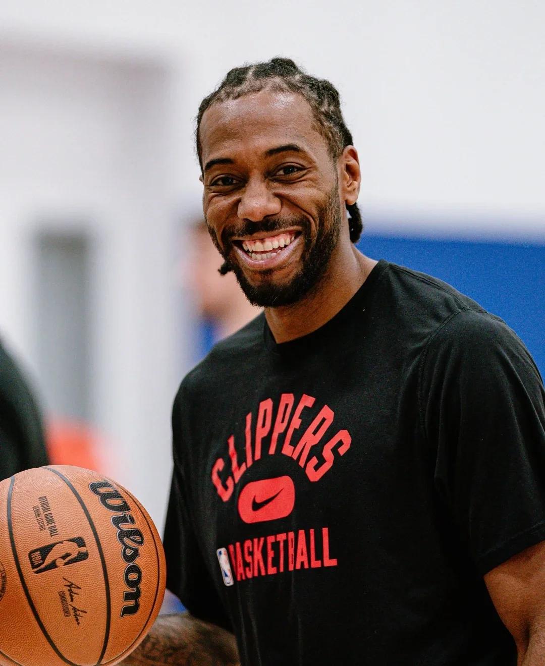 英超前瞻：伯恩利全力遏制连败，水晶宫客场战绩斐然（英超前瞻：伯恩利力争止颓，水晶宫客场强势）