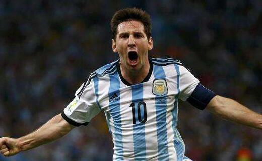 记者：中英青训交流会上对15天7赛进行了反思，会给球员带来风险（记者称中英青训交流会反思15天7赛：高密度赛程或增加球员风险）