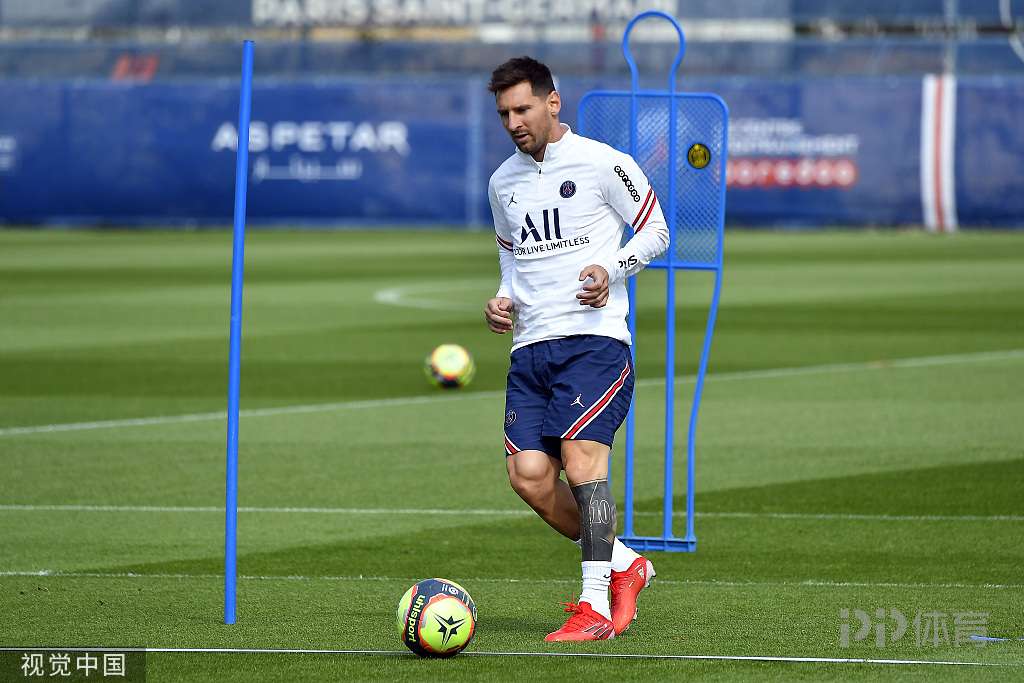 希克：本菲卡创造了很多机会，今天的比赛非常艰难（希克：本菲卡机会频出，这场比赛打得很艰难）